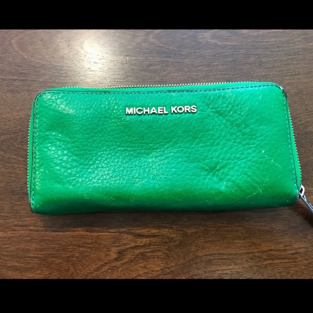 Michael Kors Kelly Green Wallet